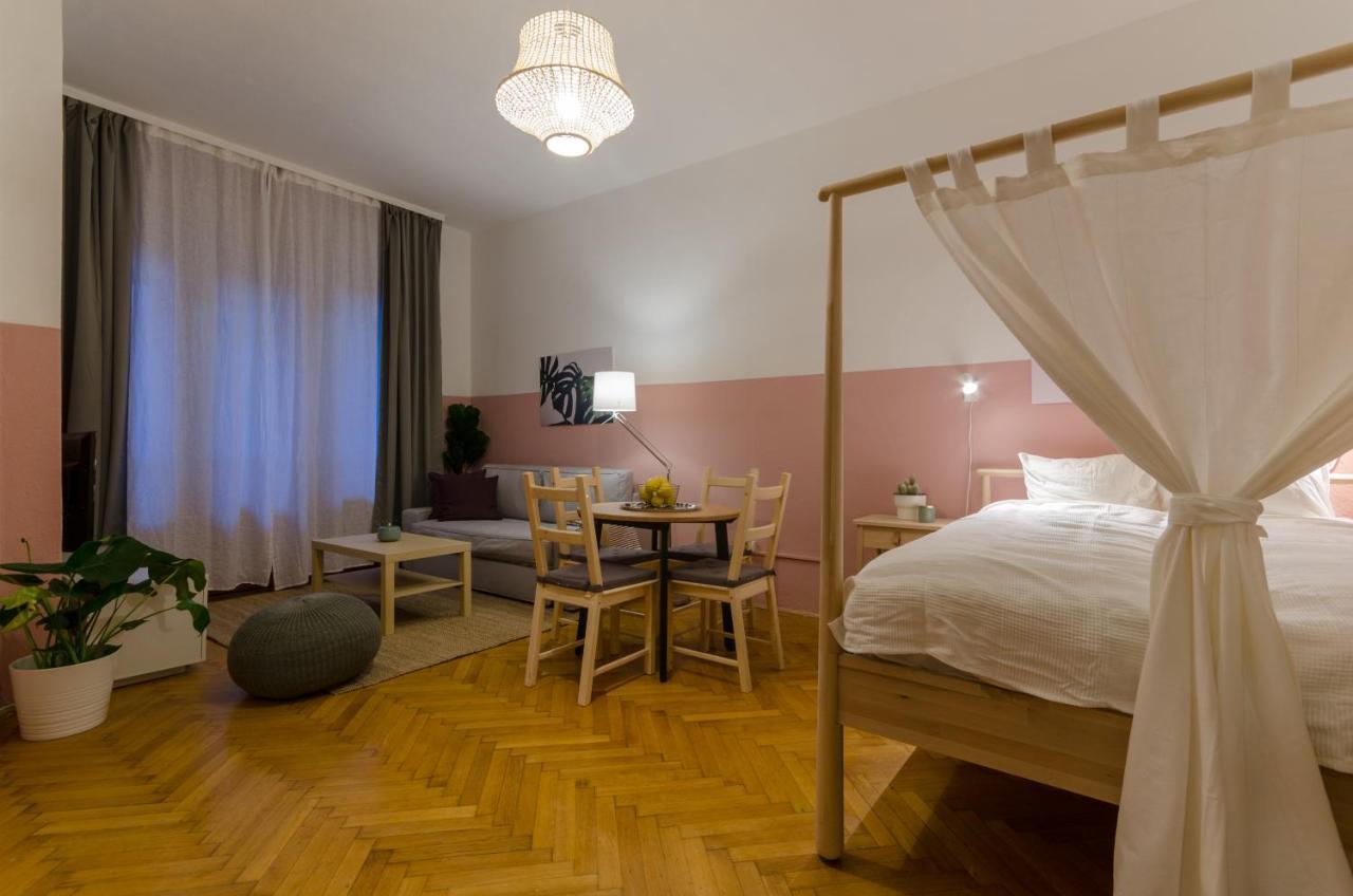 Studio Next To Kiraly Street Kd11 Daire Budapeşte Dış mekan fotoğraf